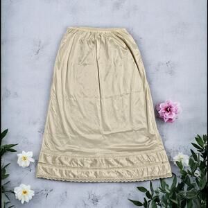Vintage Antron III Half Slip-Dupont-Cream Color-Medium-Nylon-Lace-Side Slit-60s